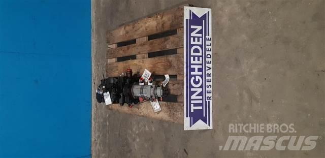 New Holland FX38 Accessoires pour machines à foin et à fourrage