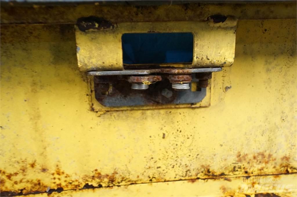 New Holland FX60 Accessoires pour machines à foin et à fourrage
