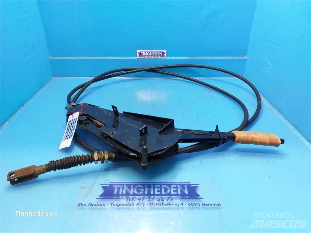 New Holland FX60 Accessoires pour machines à foin et à fourrage