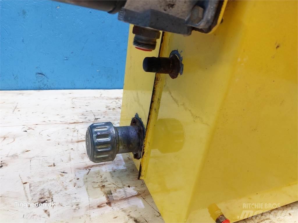 New Holland FX60 Accessoires pour machines à foin et à fourrage