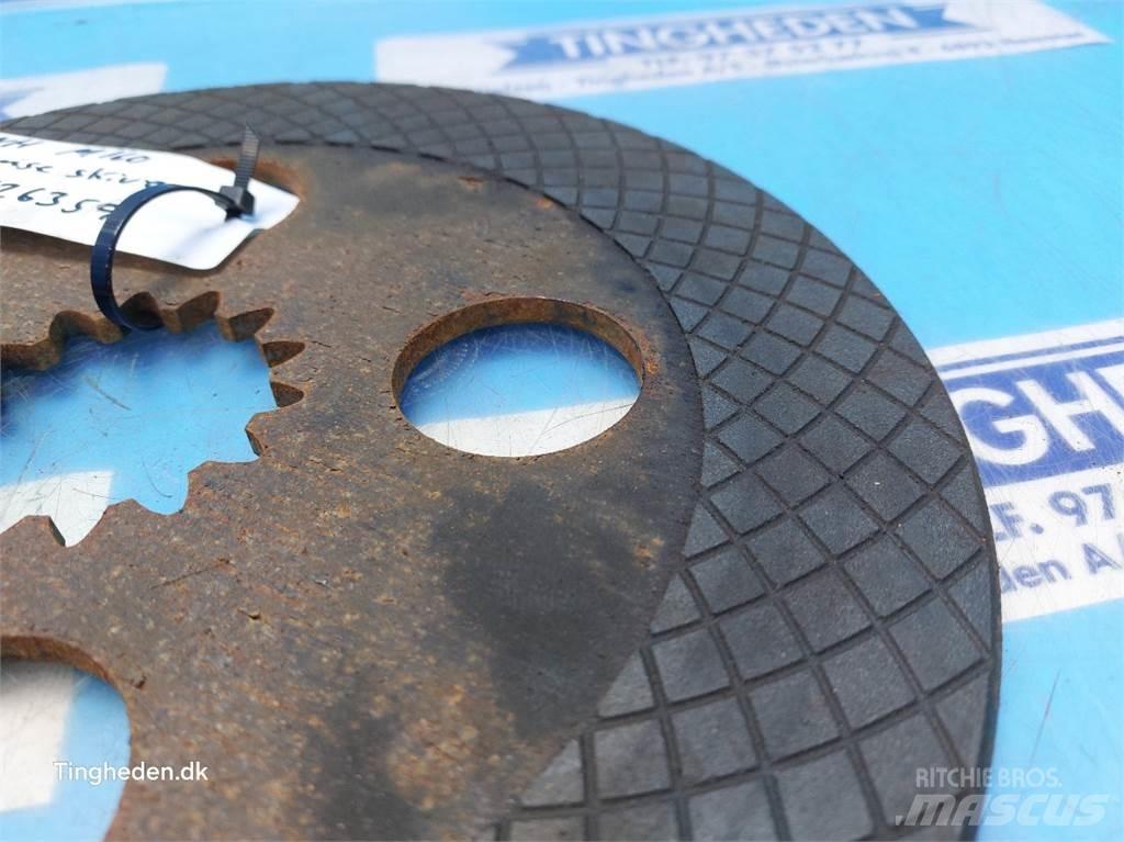 New Holland M160 Autres équipements pour tracteur