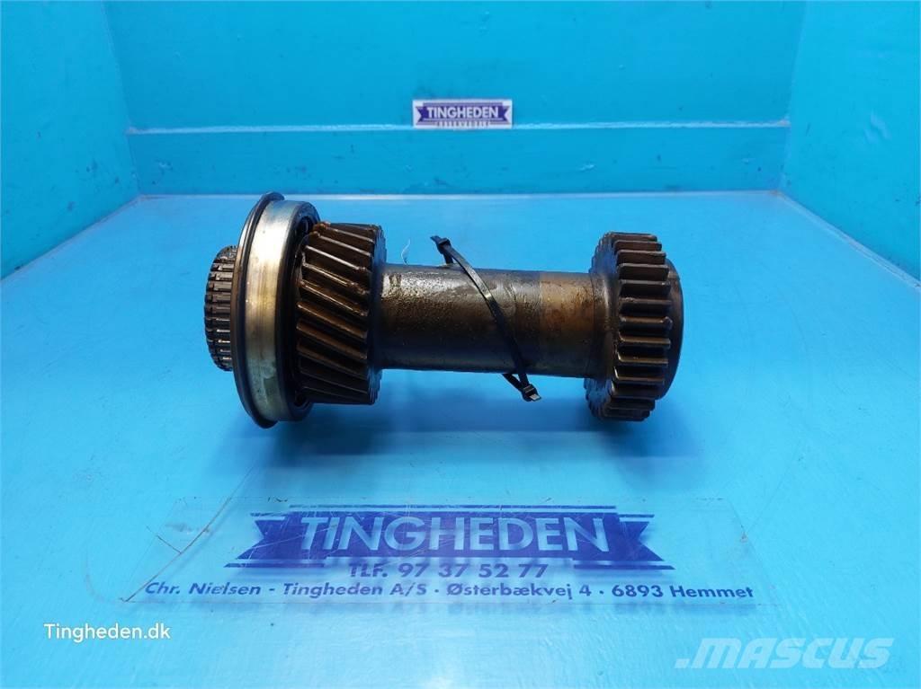 New Holland T6 Transmission
