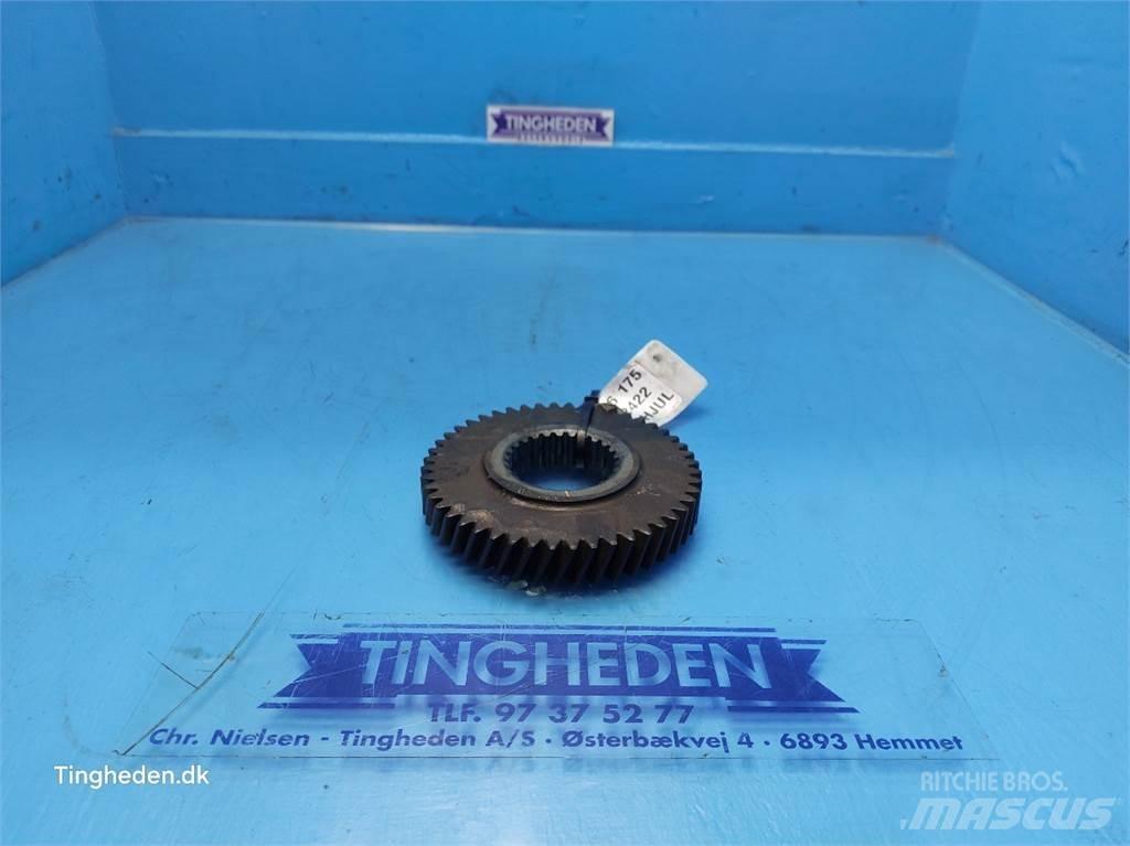 New Holland T6 Transmission