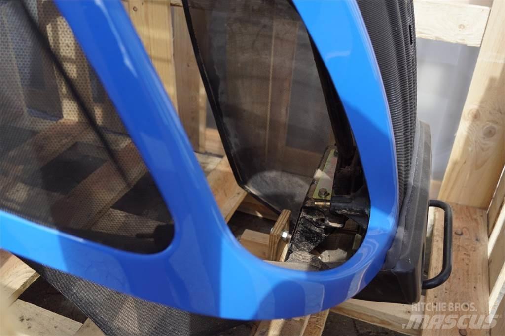 New Holland T8 Autres équipements pour tracteur