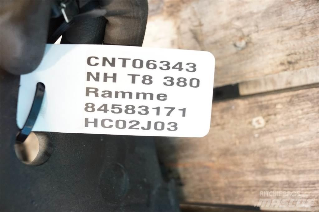 New Holland T8 Autres équipements pour tracteur