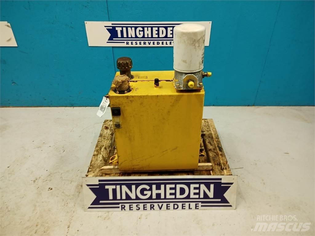 New Holland TF78 Hydraulique