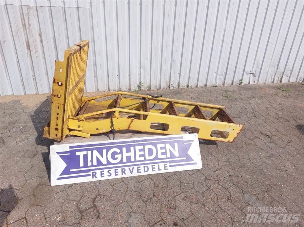 New Holland TF78 Cabines et Intérieur