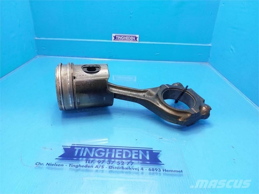 New Holland TF78 Moteur