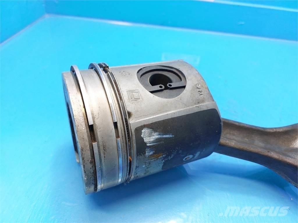 New Holland TF78 Moteur