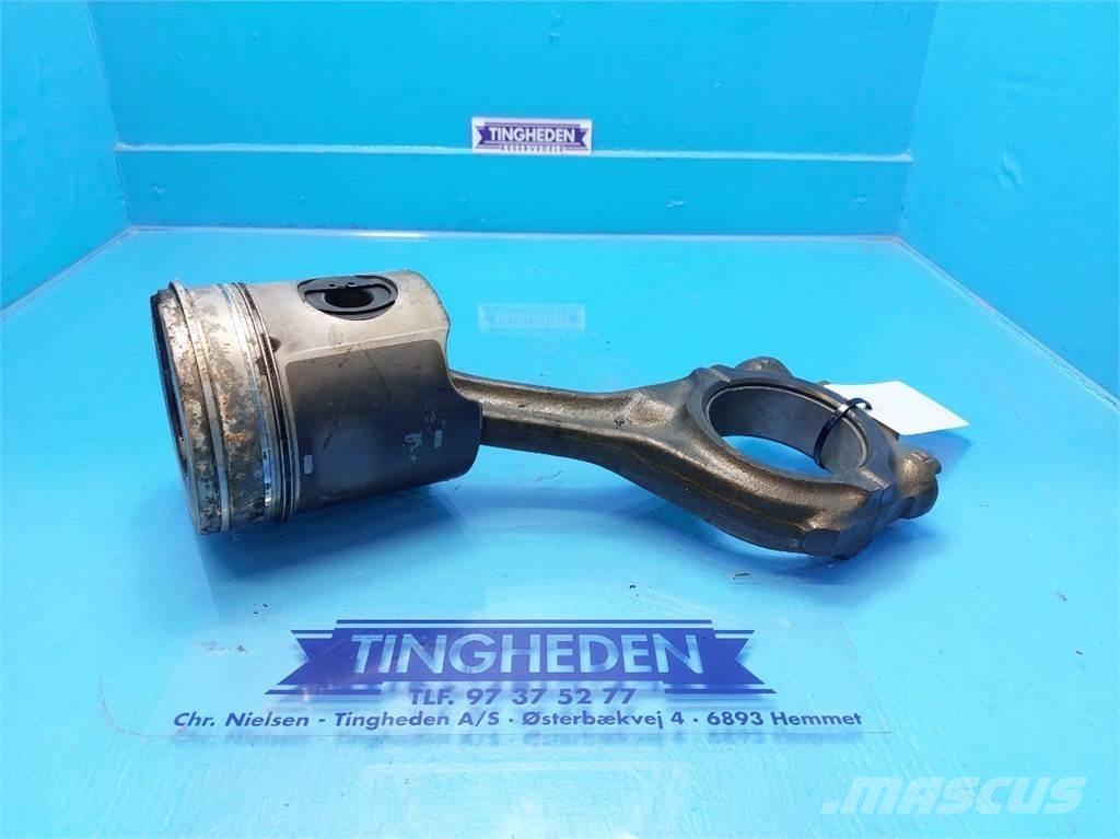 New Holland TF78 Moteur