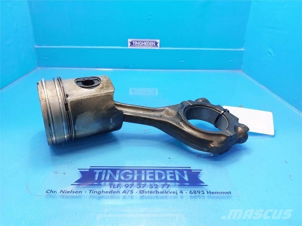 New Holland TF78 Moteur