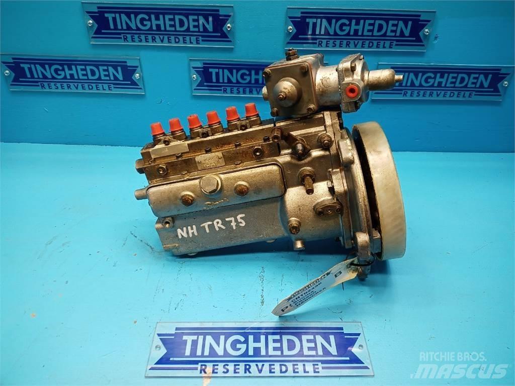 New Holland TR75 Moteur