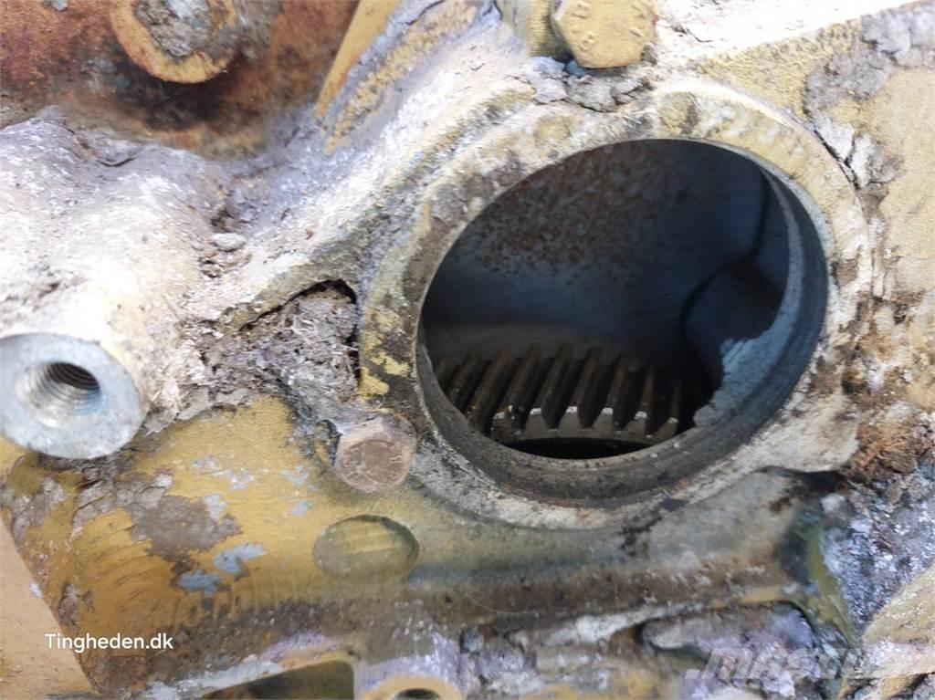 New Holland TX68 Moteur