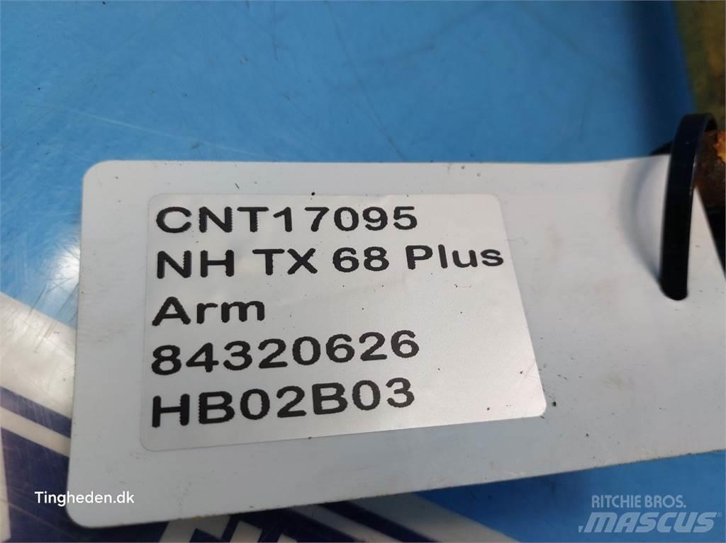 New Holland TX68 Sableuse et saleuse
