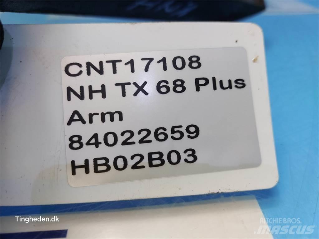 New Holland TX68 Sableuse et saleuse