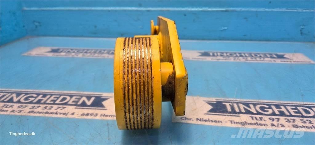 New Holland TX68 Sableuse et saleuse