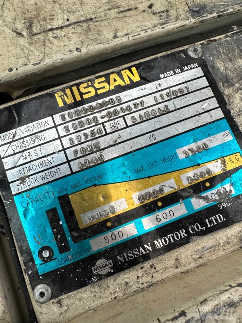 Nissan FD30 Chariots diesel