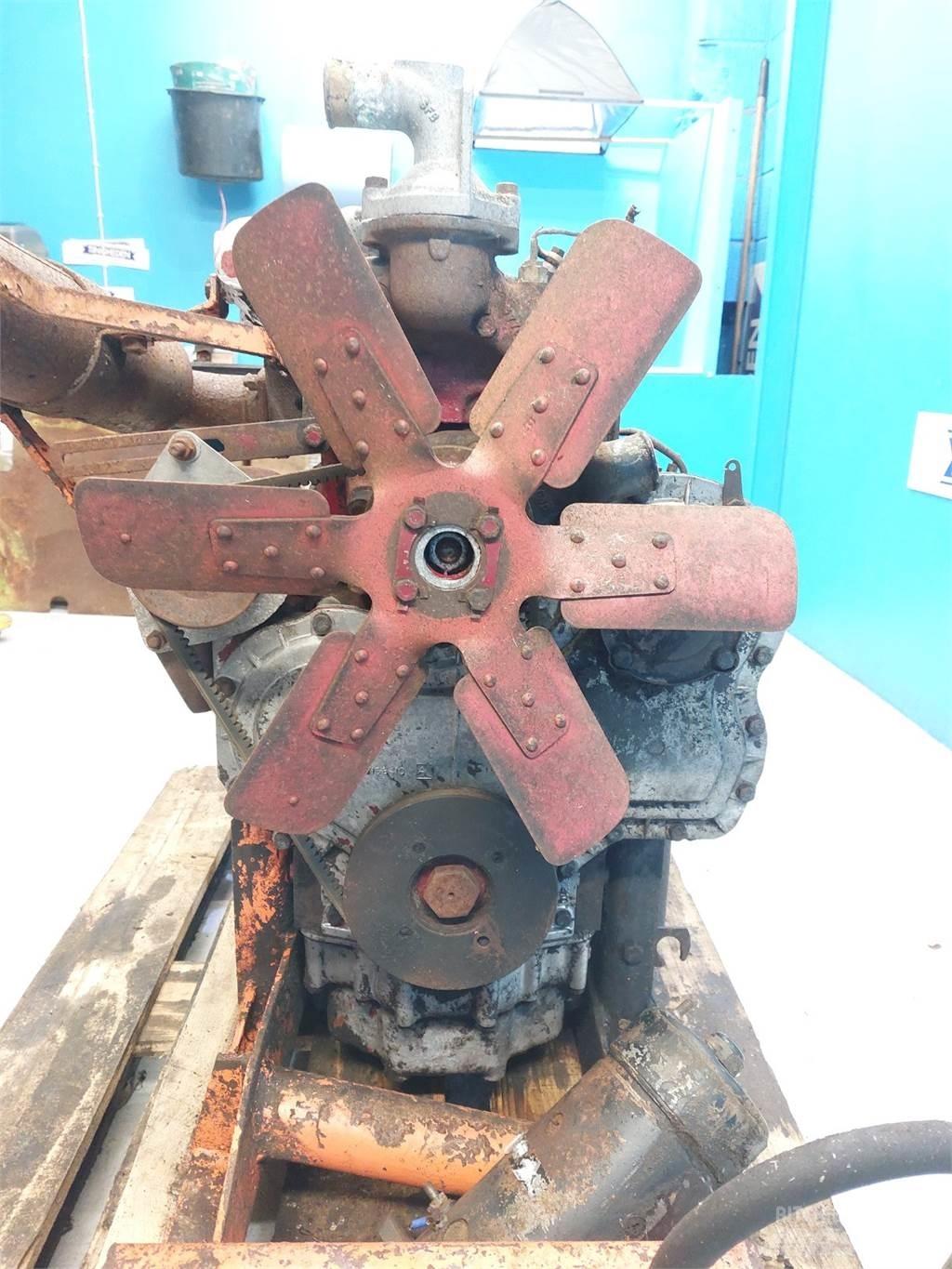 Perkins 4.236 Moteur