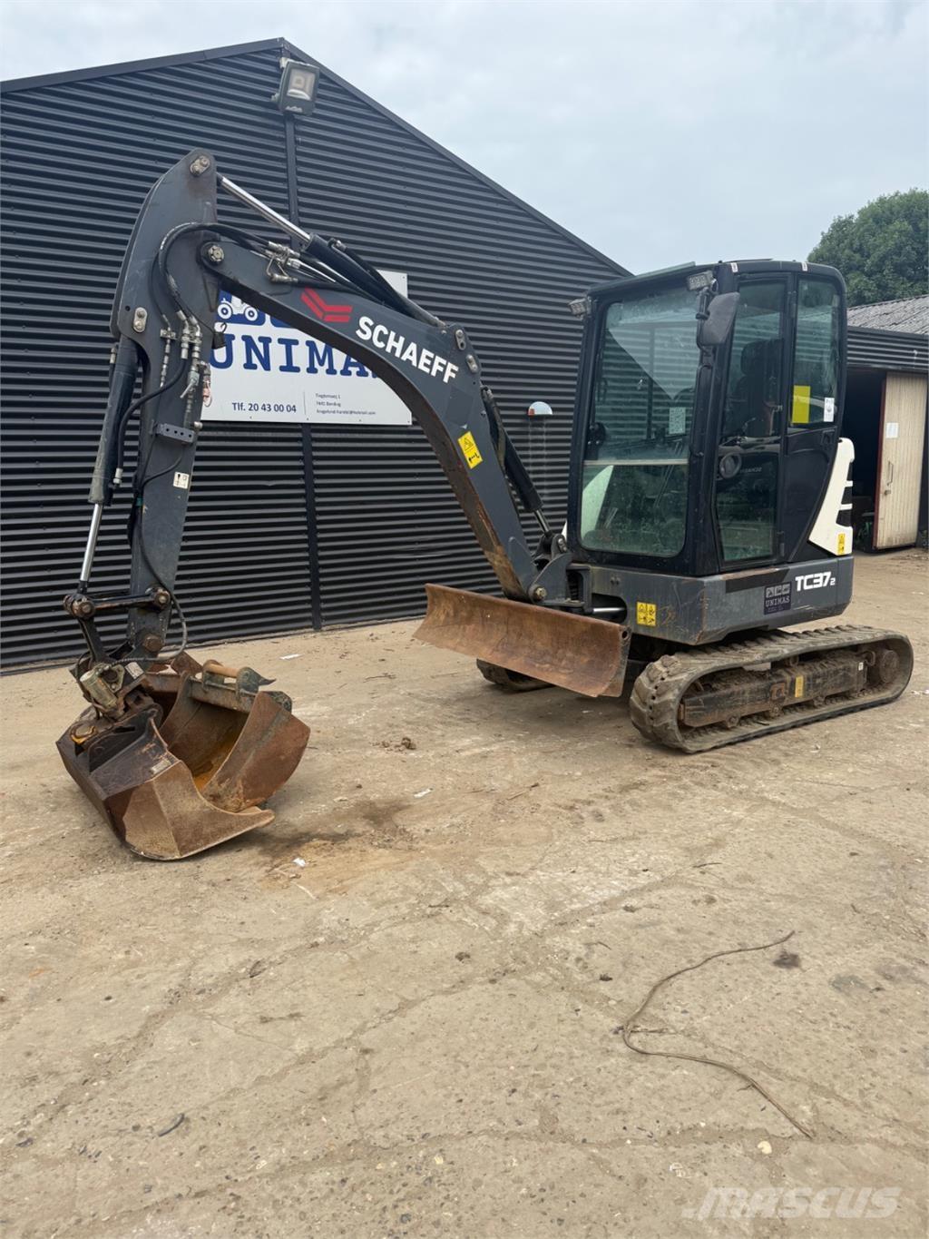 Terex TC37 Mini pelle < 7t