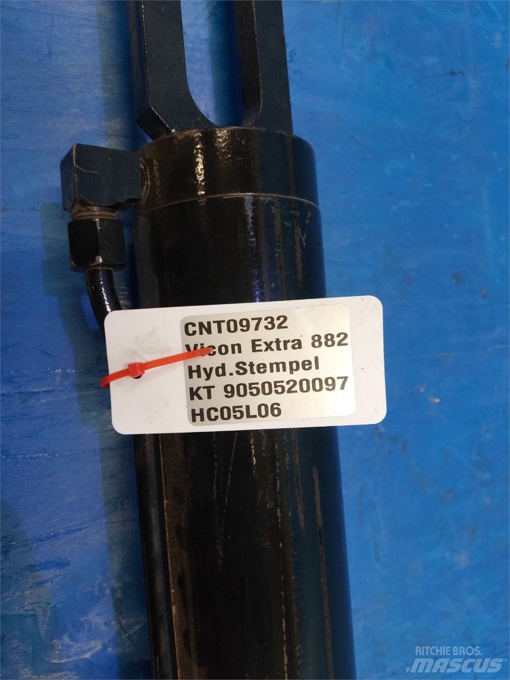 Vicon Extra 832 Faucheuse