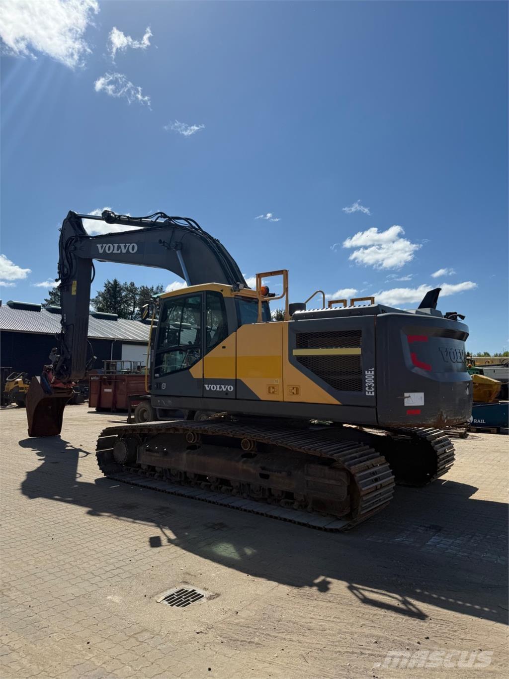 Volvo EC300EL Pelle sur chenilles