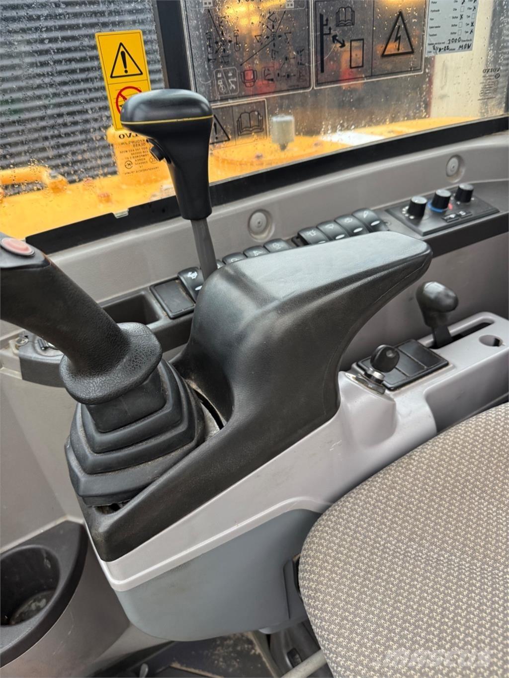 Volvo EC55C Mini pelle < 7t