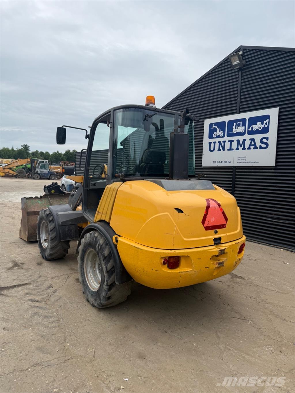Volvo L25B Chargeuse sur pneus