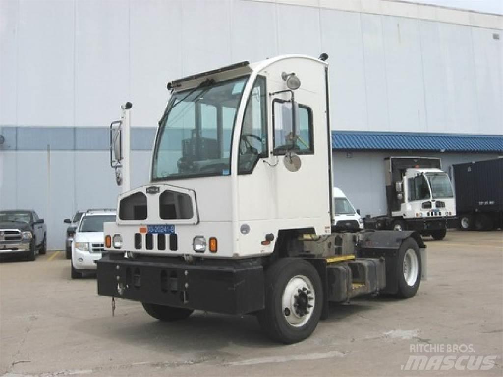 Autocar ACTT42 Tracteur de manœuvre