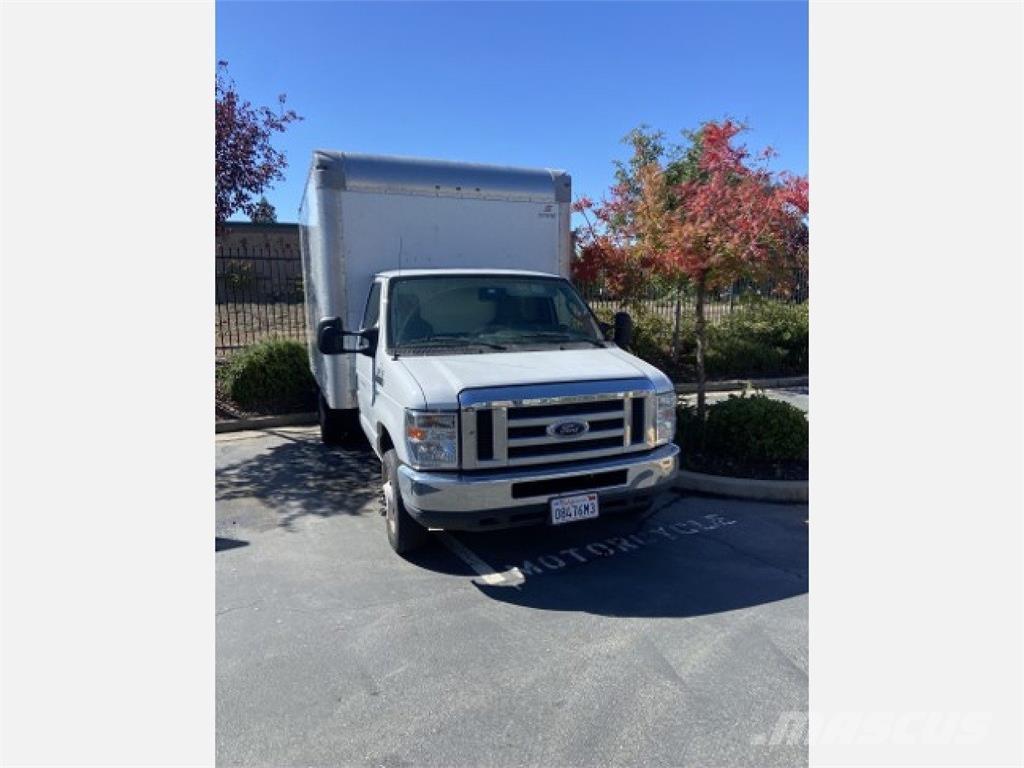 Ford E350 Camion Fourgon