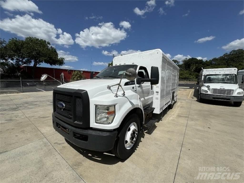 Ford F650 Camion de livraison de boisson
