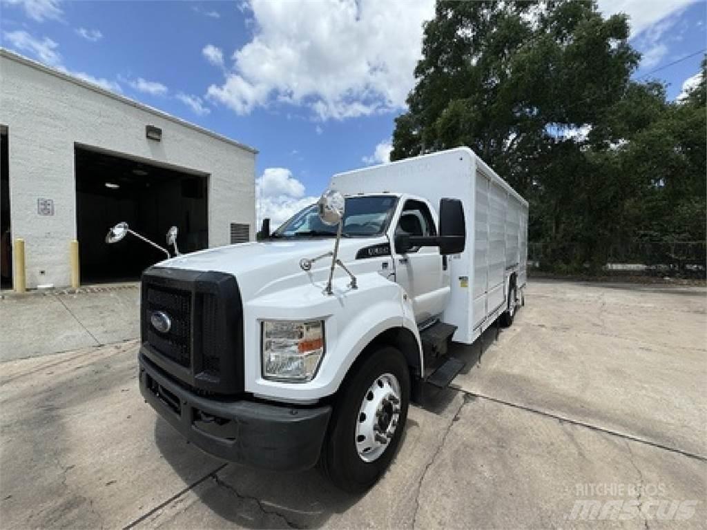 Ford F650 Camion de livraison de boisson