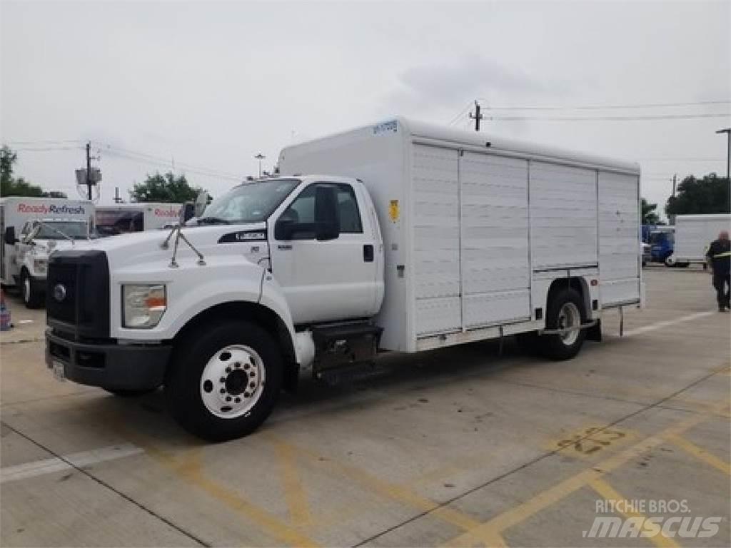 Ford F650 Camion de livraison de boisson