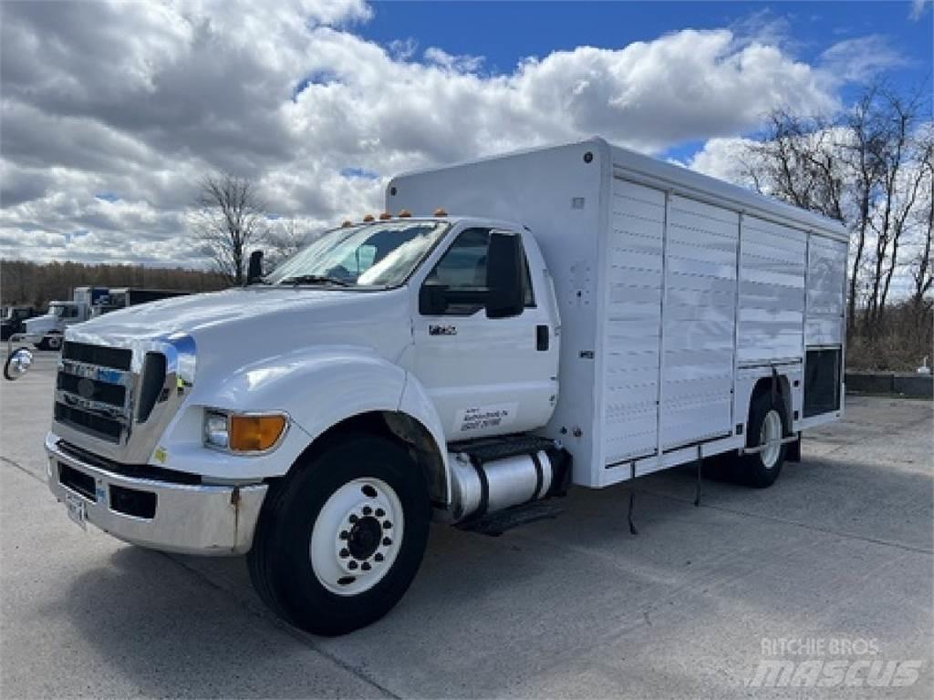 Ford F750 Camion de livraison de boisson