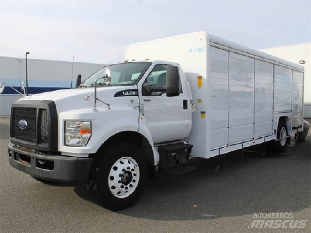 Ford F750 Camion de livraison de boisson