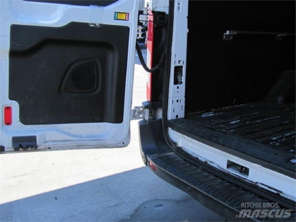 Ford TRANSIT Utilitaire