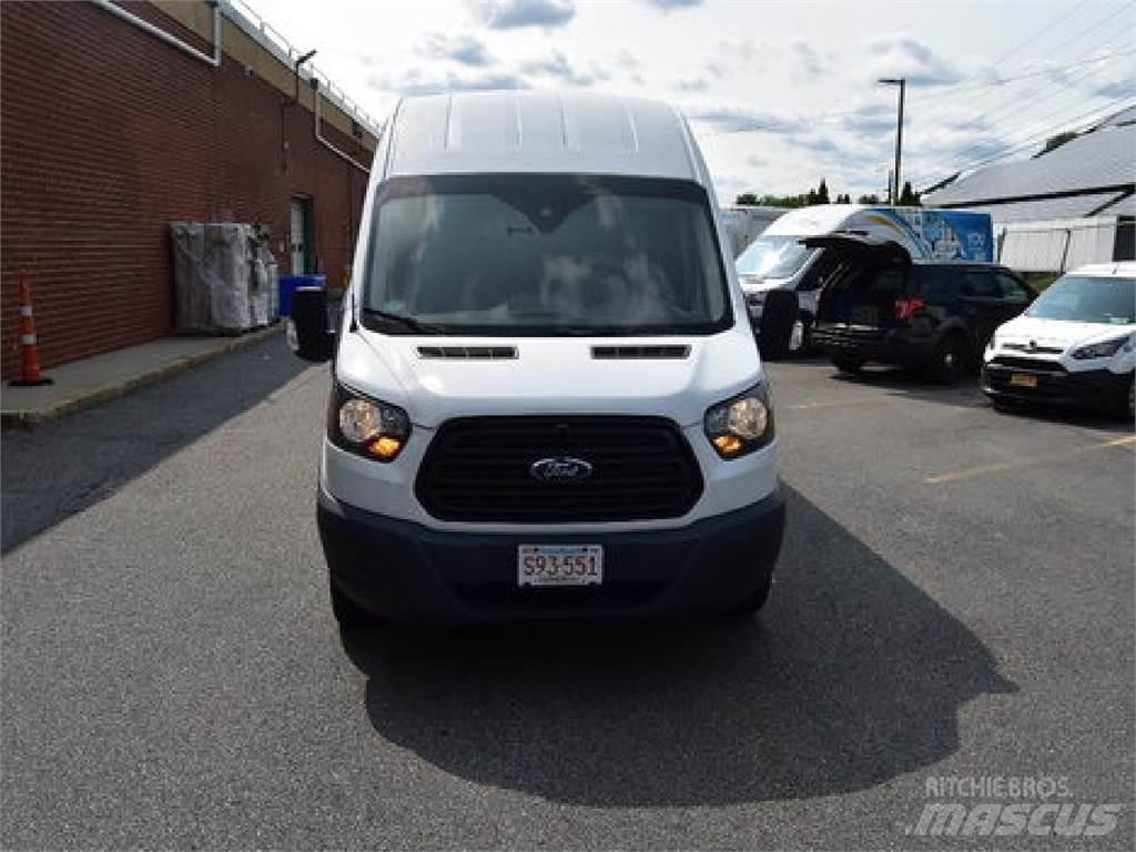 Ford TRANSIT Utilitaire