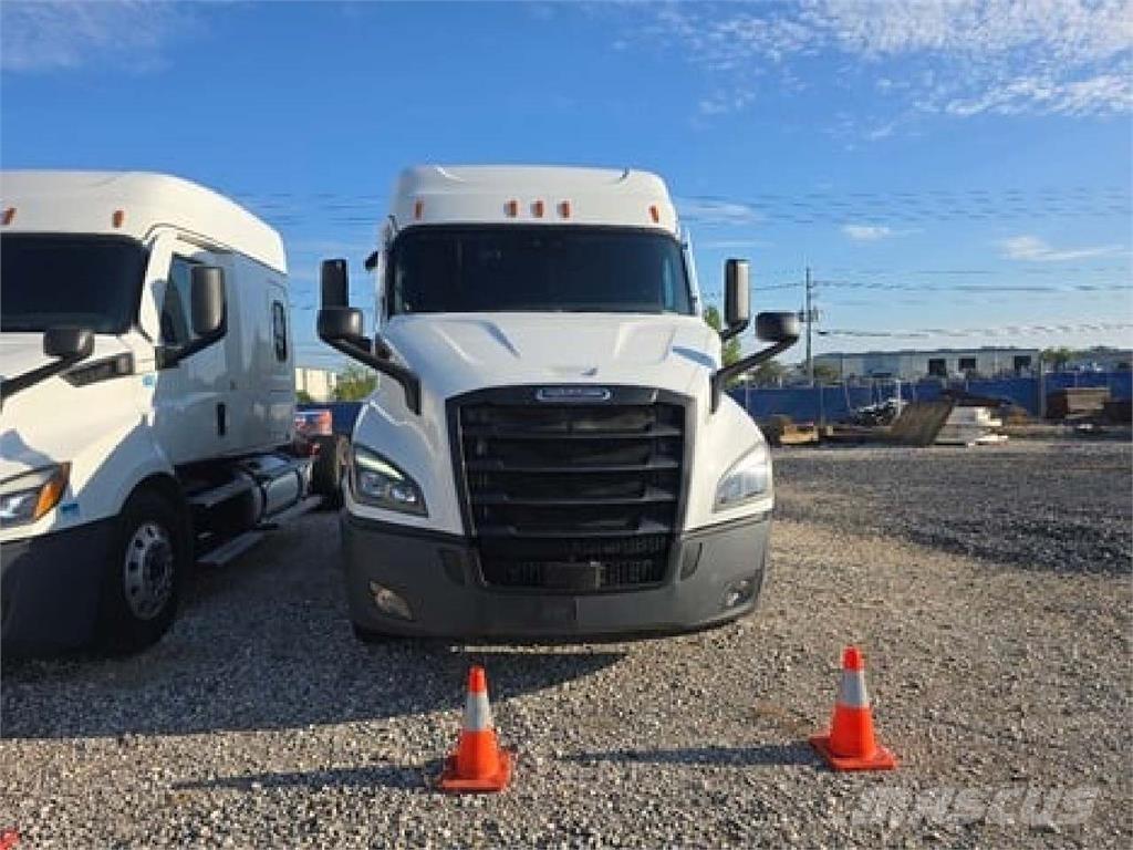 Freightliner CAS116 Tracteur routier