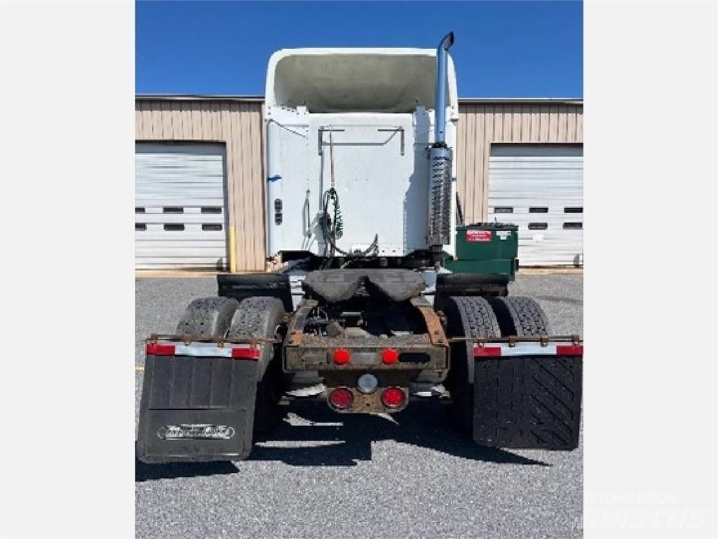 Freightliner CL112G Tracteur routier