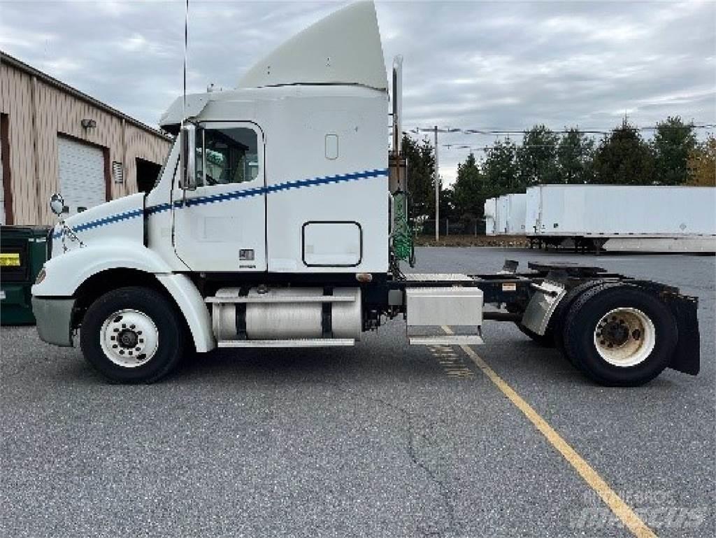Freightliner CL112G Tracteur routier