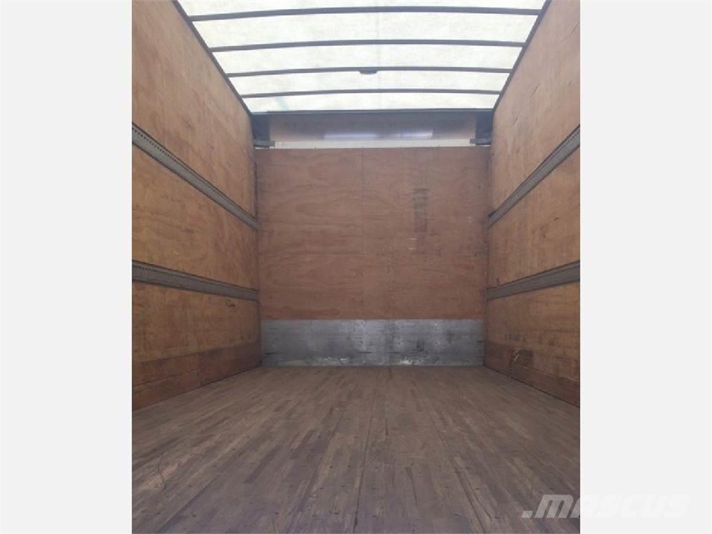 Freightliner M2 Camion Fourgon