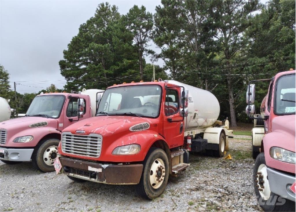 Freightliner M2 Autre camion