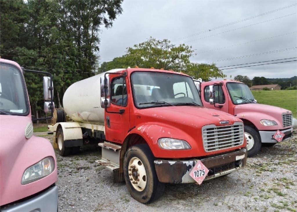 Freightliner M2 Autre camion