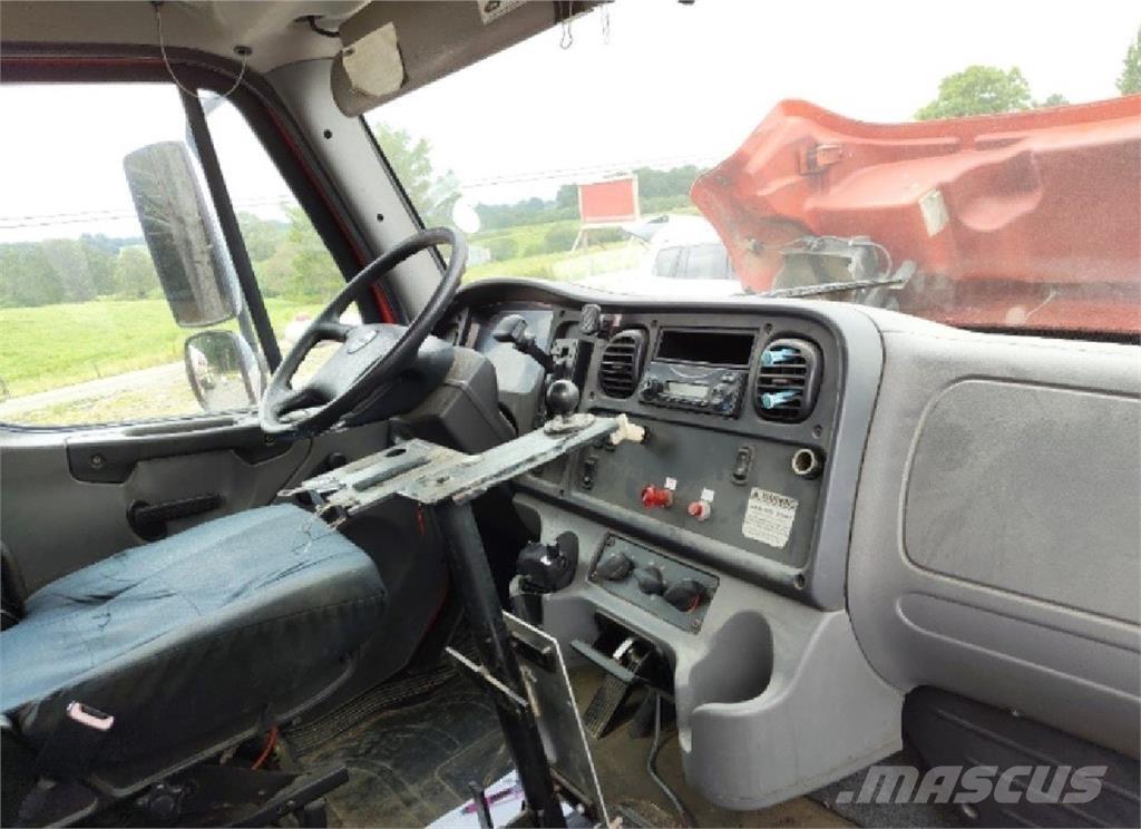 Freightliner M2 Autre camion