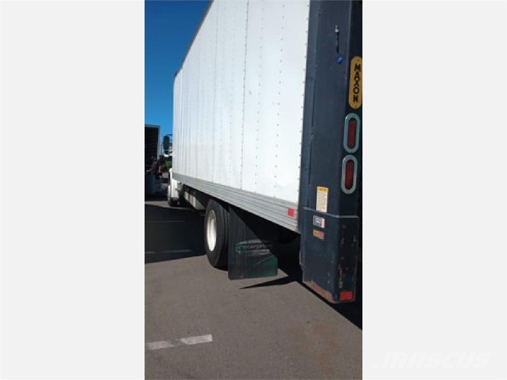 Freightliner M2 Camion Fourgon