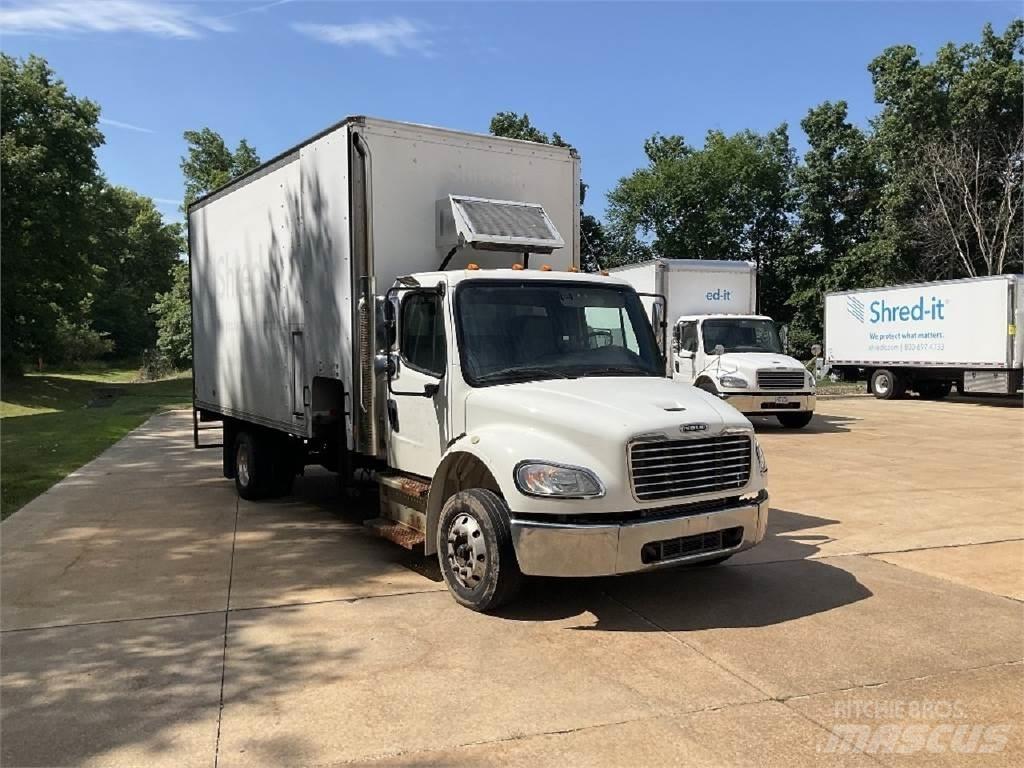 Freightliner M2-106 Camion Fourgon