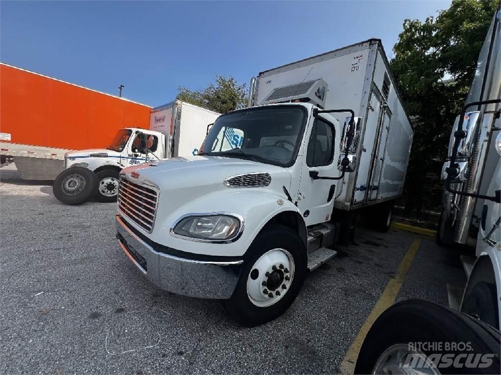 Freightliner M2-106 Camion Fourgon