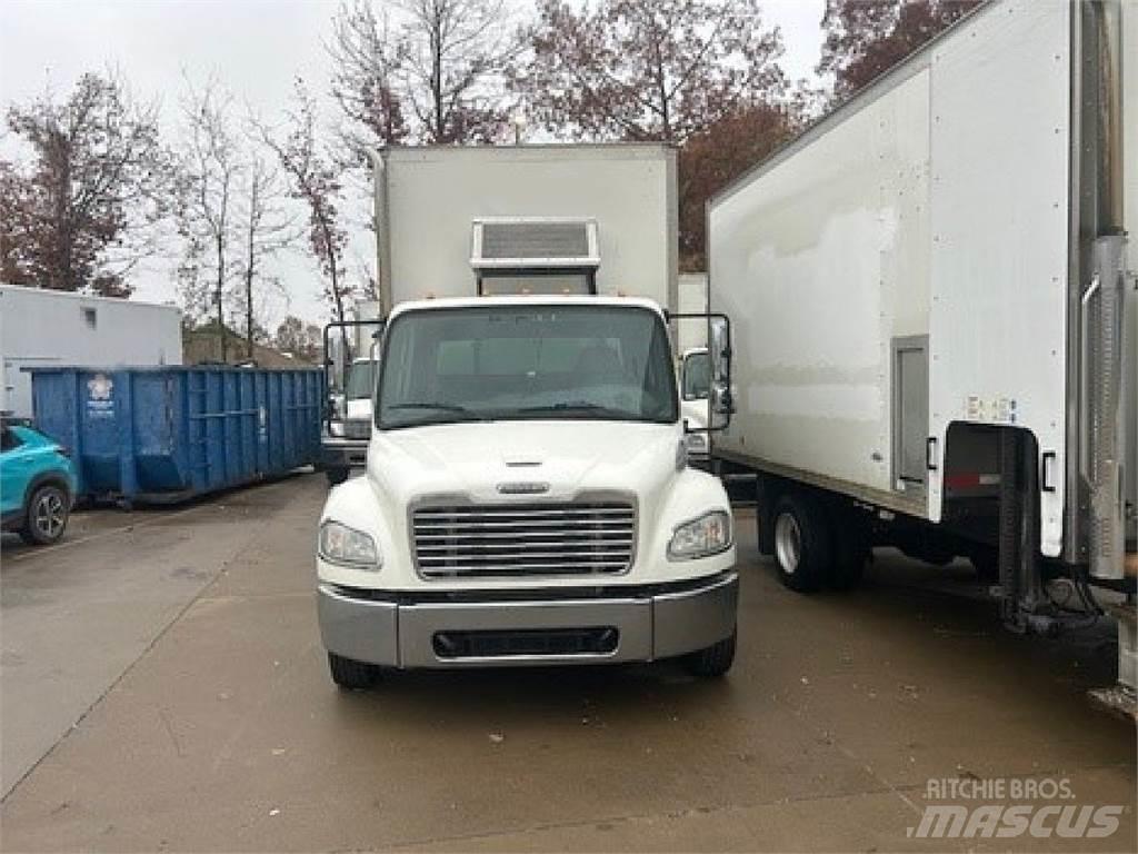 Freightliner M2-106 Camion Fourgon