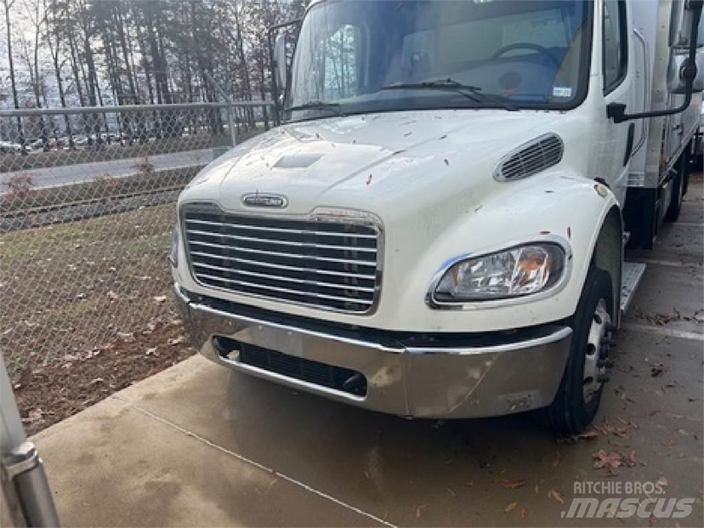 Freightliner M2-106 Camion Fourgon