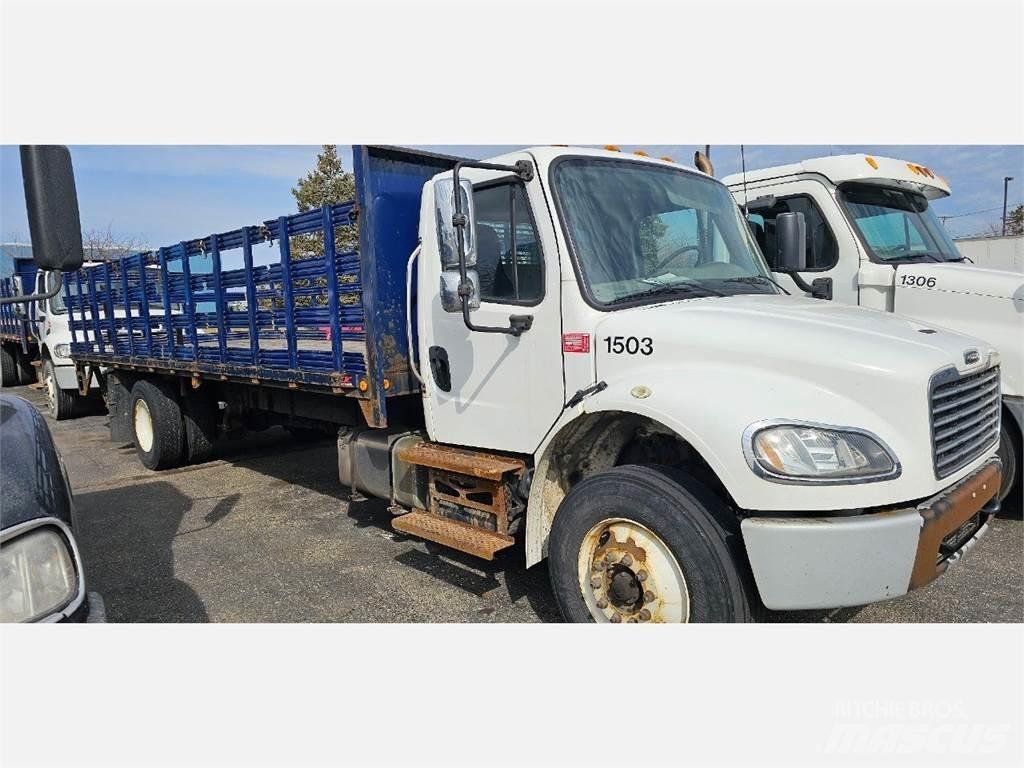 Freightliner M2 106 Camion plateau