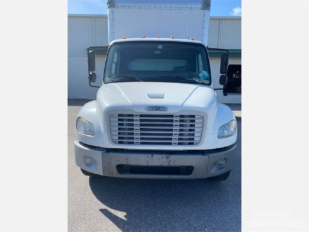 Freightliner M2 106 Camion Fourgon